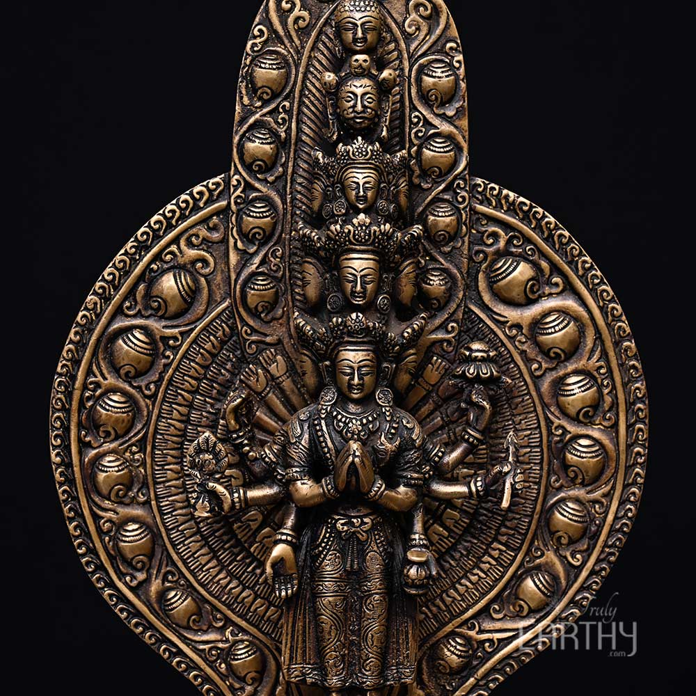 Tibetan Buddhist Deity - Avalokiteshvara In Brass - Image 2