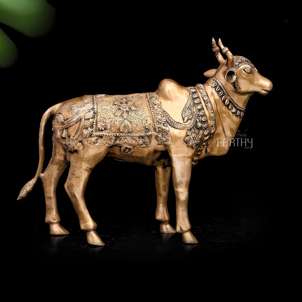 Brass Large Standing Nandi Statue (33.4 Kg / 68.5 Cm) - Image 3
