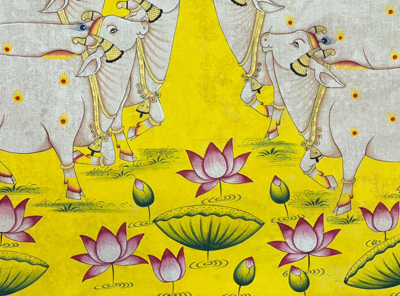 Sacred Cows - Handmade Pichwai Painting (45.7 x 60.9 cm / Unframed) - Image 4