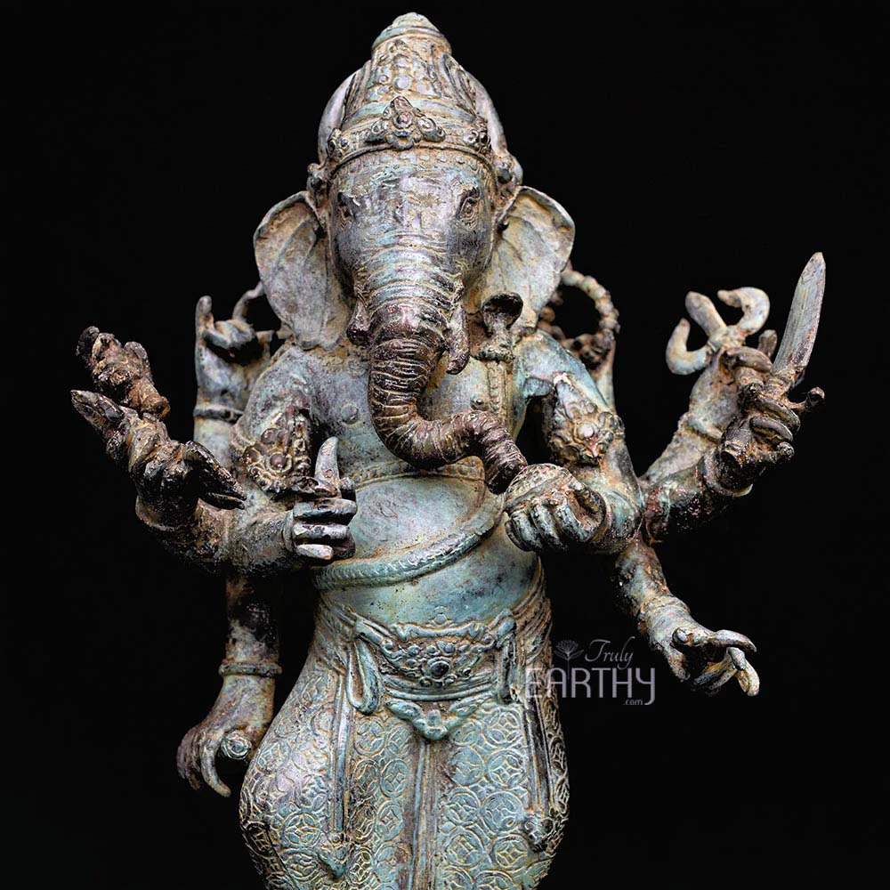 Vintage Standing Ganesha - Bronze Sculpture - Image 5